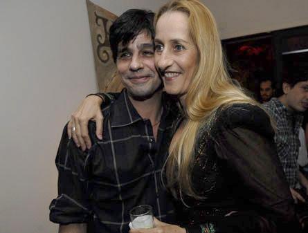 Festa de aniversário de Paulus Magnus reúne turmas da moda e das artes