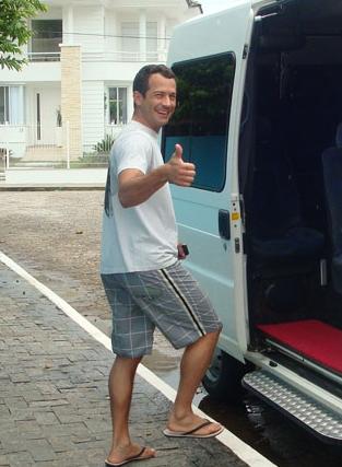 Que tal topar com Malvino Salvador assim do nada? Pois o ator acaba de chegar na Pousada dos Chás, onde fica o QG do Glamurama em Jurerê Internacional.
