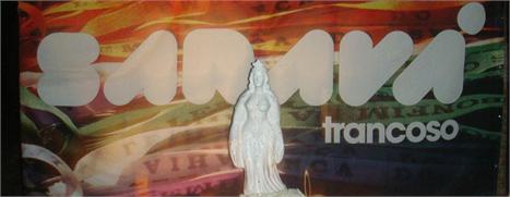 Glamurama comemora sucesso da festa Saravá, em Trancoso.