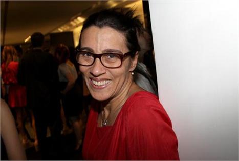 Patricia Casé comemora aniversário em torno de 30 bons amigos.