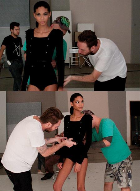 Glamurama acaba de receber imagens exclusivas de bastidores da sessão de fotos da campanha de inverno 2010 da Rosa Chá, que está sendo fotografada neste momento em São Paulo.