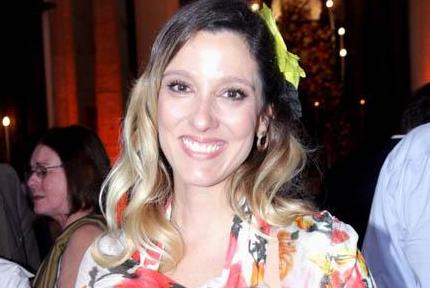 Isabela Capeto faz festa no Manioca no after da SPFW