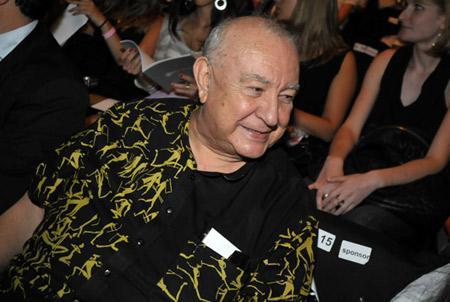 Sérgio Mamberti representa o Ministério da Cultura em visita à SPFW.