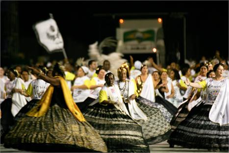 Vai-Vai comemora 80 anos com filme.