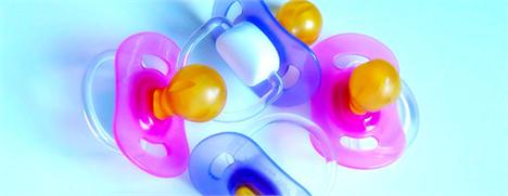 Roberto Carlos é vovô mais uma vez. Luciana Braga, filha do rei, deu à luz Ava na noite dessa terça-feira, no hospital Albert Einstein.