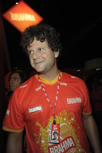 Glamurama acaba de esbarrar em Selton Mello aqui no camarote da Brahma, na Sapucaí.