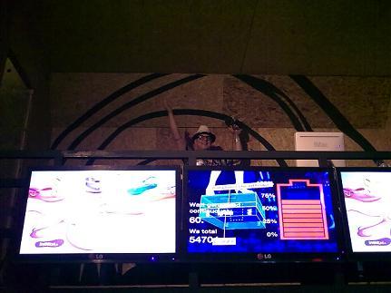 DJ Zé Pedro faz uma setlist direto do seu Nokia 5800 Comes With Music.