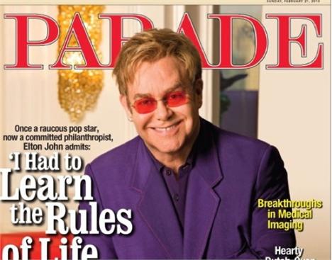 Elton John é a estrela da revista norte-americana Parade.