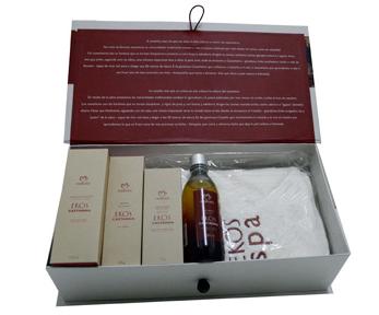 A Natura preparou um mimo especial para os convidados da festa de aniversário de dois anos da Revista PODER, que acontece logo mais no Blue Bar, em São Paulo.