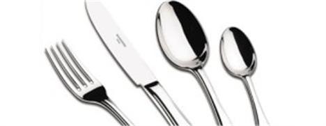 Lelê Saddi e Mica Rocha foram conhecer o novo restaurante Serafina.