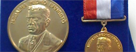 Luiz Severiano Ribeiro Neto é homenageado no Rio.