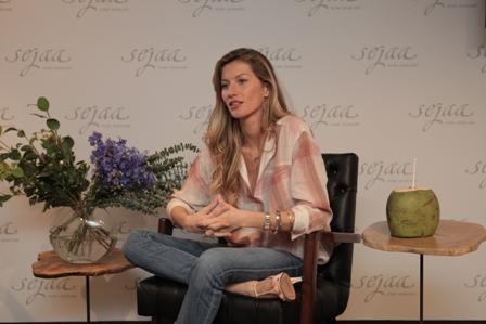 A nova linha de cremes para a pele da Gisele Bündchen, Sejaa, está mto bacana. Vem conhecer!