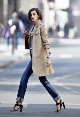 Filha de Inès de la Fressange é a escolhida para estrelar a campanha do primeiro perfume da Bottega Veneta. Ela é linda, né?