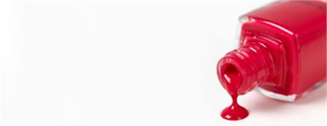 Dica de esmalte no Blog da Lelê Saddi. Dá uma olhada!