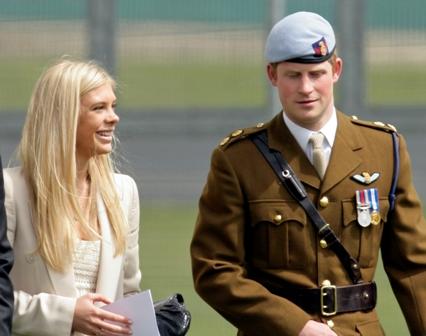 Parece que o príncipe Harry vai precisar de um convite a mais para o casamento do irmão