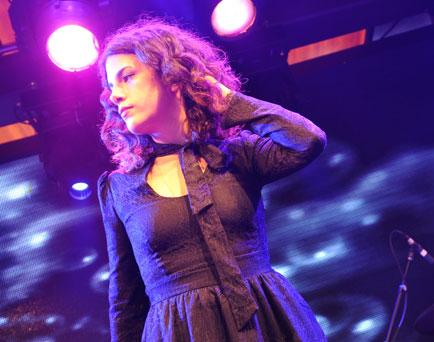 Que beleza: a @ceumusic já tem compromisso marcado no exterior. Vem ver!