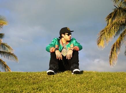 Gabriel Ben tá bombando! Já conhece o moço?