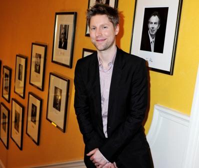 Veja o nosso papo com Christopher Bailey direto de Londres! #LFW