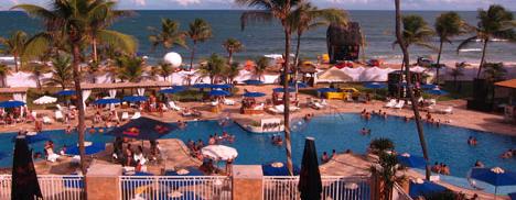 Pessoas de todos os lugares do Brasil aqui no Hotel Camarote Salvador 2011