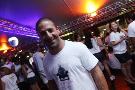 Tony Kanaan e Márcio Pedreira conversaram com a gente sobre a @claudialeitte – direto do trio!