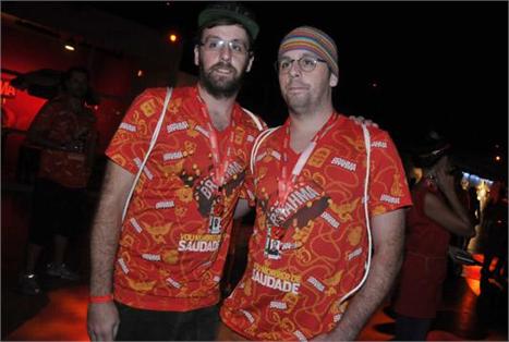 Para Os Gêmeos, Carnaval combina com grafite