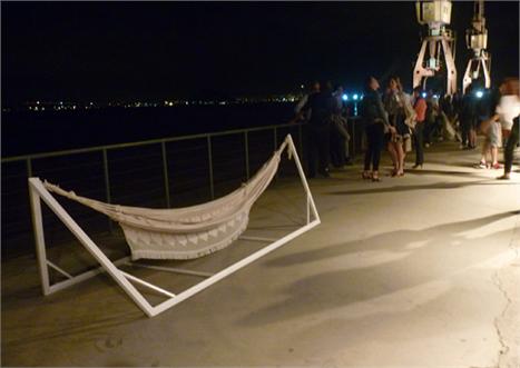 Quer descansar entre um desfile e outro? Deite numa rede e aproveite a vista! #fashionrio