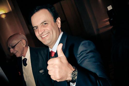 Aécio Neves vai passar o Carnaval no Rio