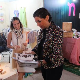 Consuelo Blocker foi conferir de perto a feira do Grupo Ópera! #minifashionistas