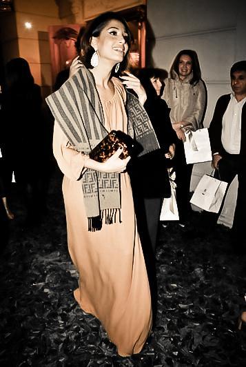 Sabe quem passou na festa de 20 anos de Tania Bulhões? Camila Pitanga!!!