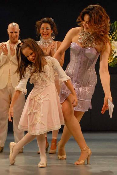 Entre Cláudia Raia e a filha Sofia não têm segredos. Mas a mamãe não deixa ela fazer tudo, não