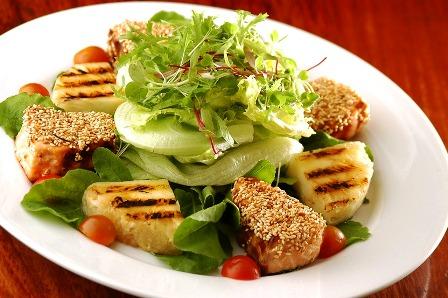 Que tal uma saladinha, glamurette? Temos uma receita deliciosa do restaurante Mestiço!