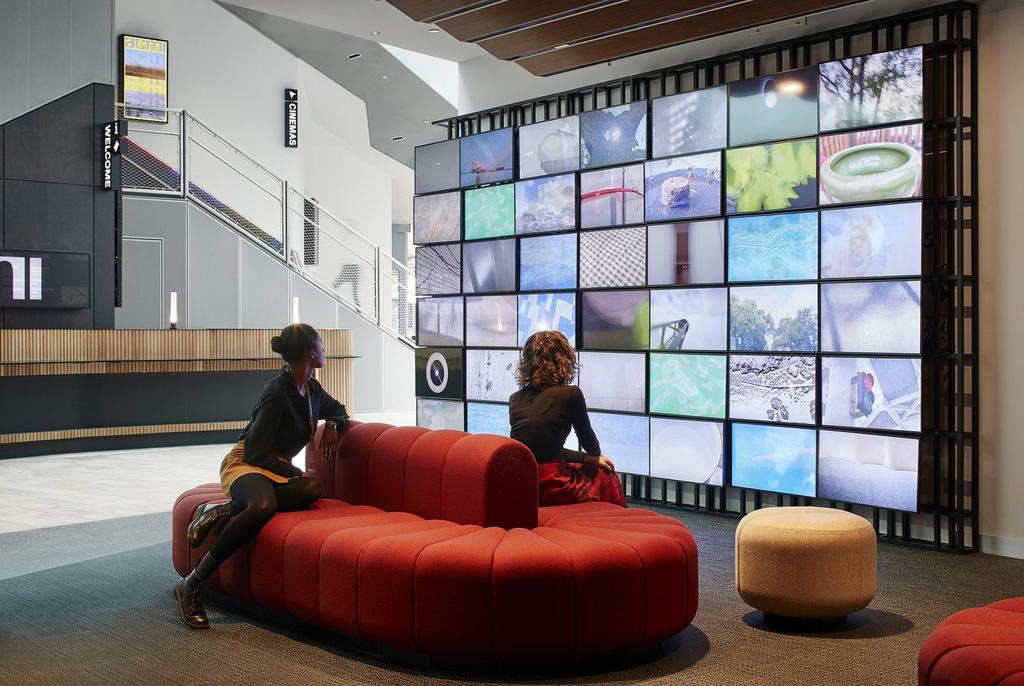 interactive-video-wall-lobby-seating