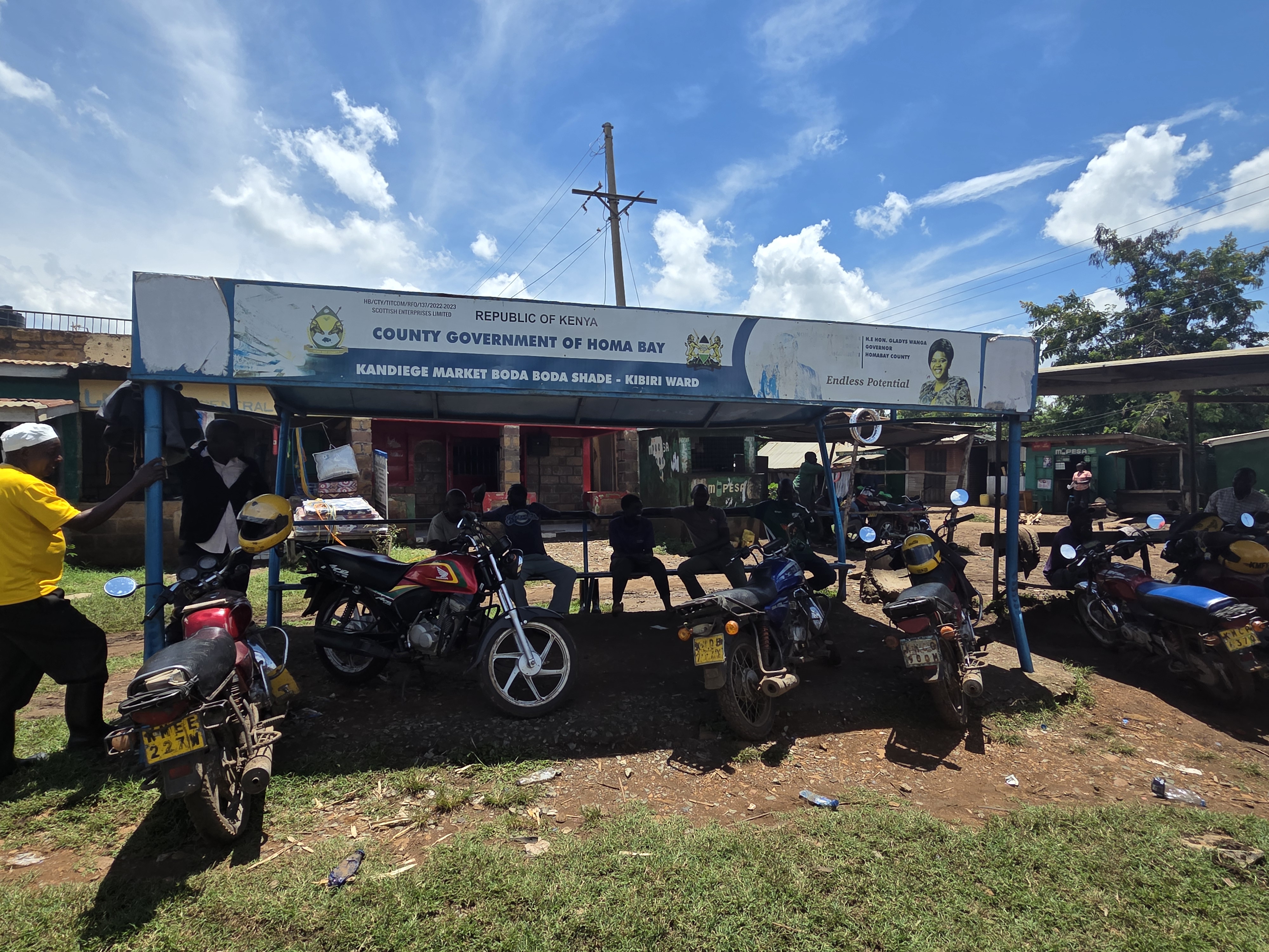 KANDIEGE MARKET BODA BODA SHADE