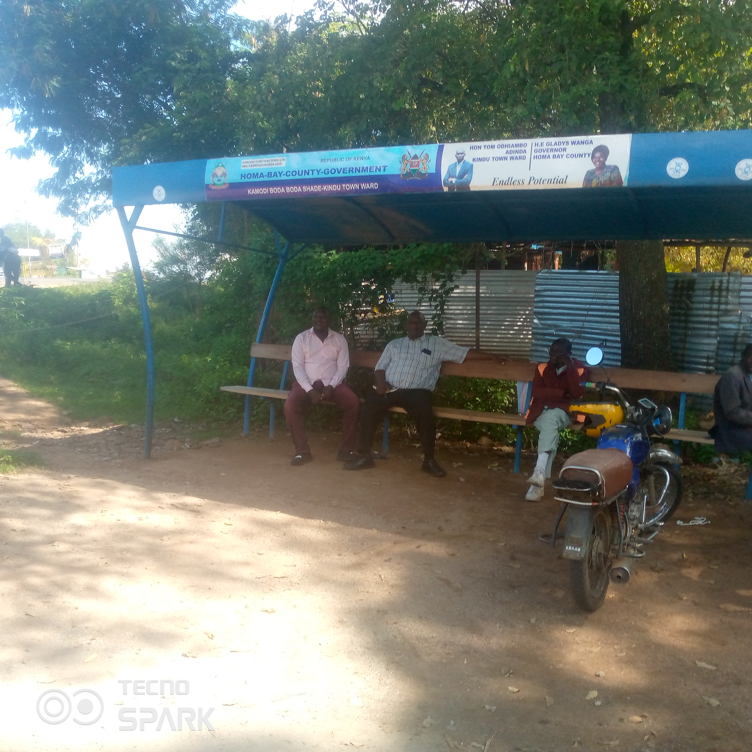 Kamondi boda boda shade