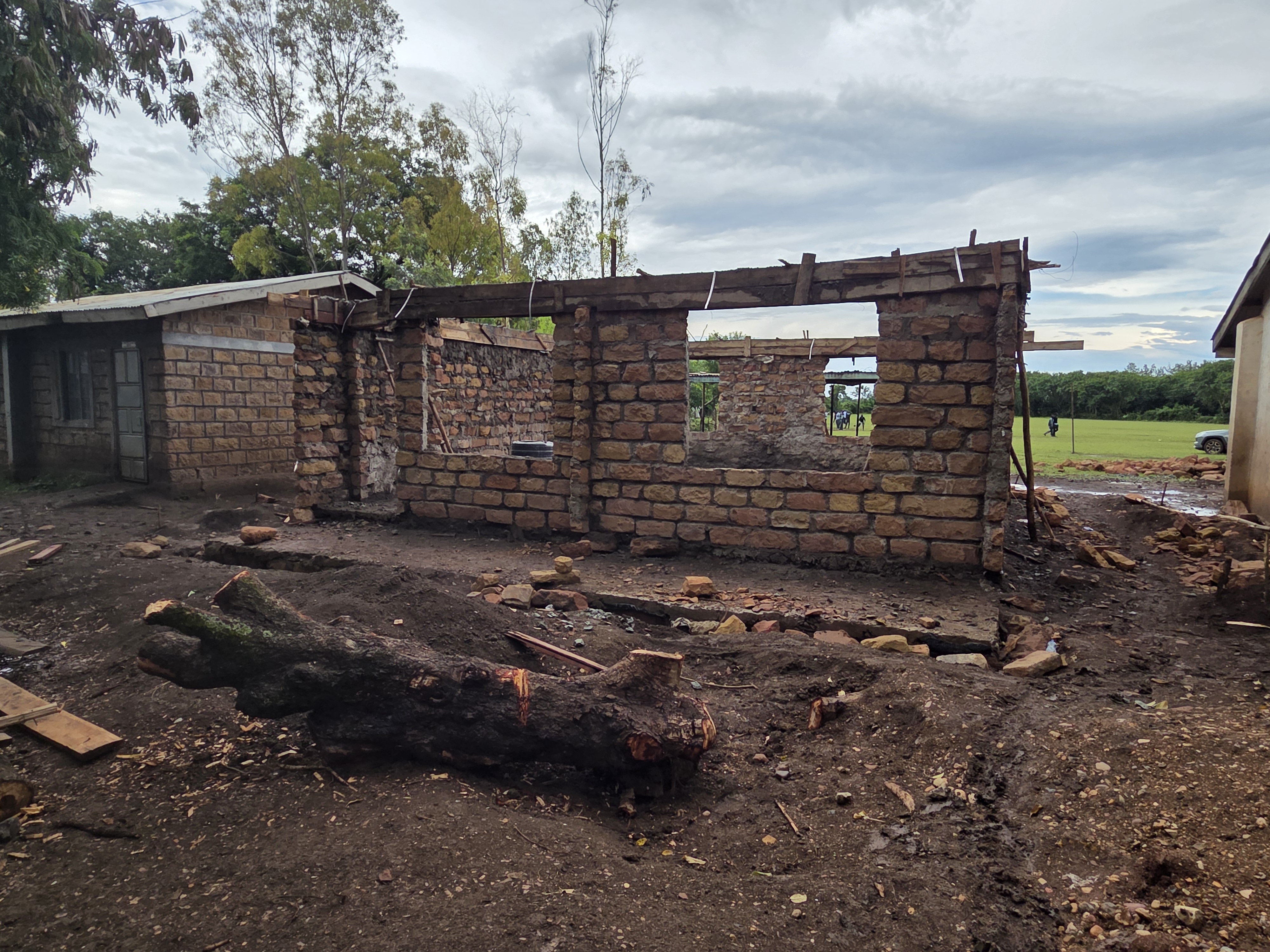 CONSTRUCTION OF EARLY YEAR EDUCATION CLASSROOM ( EYE) AT SAMANGA PRIMARY SCHOOL