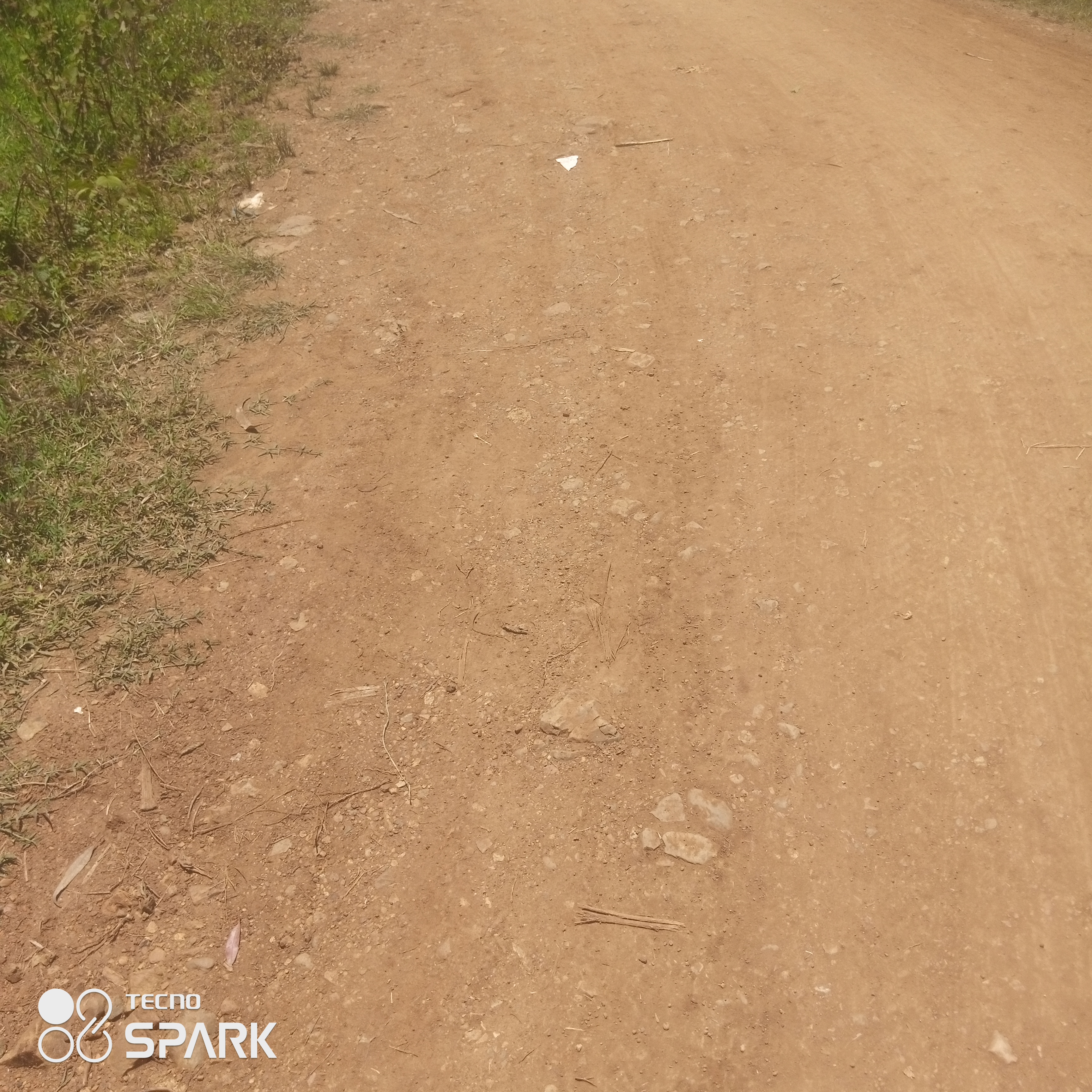 Routine maintenance of Pala Masogo olalo orego road
