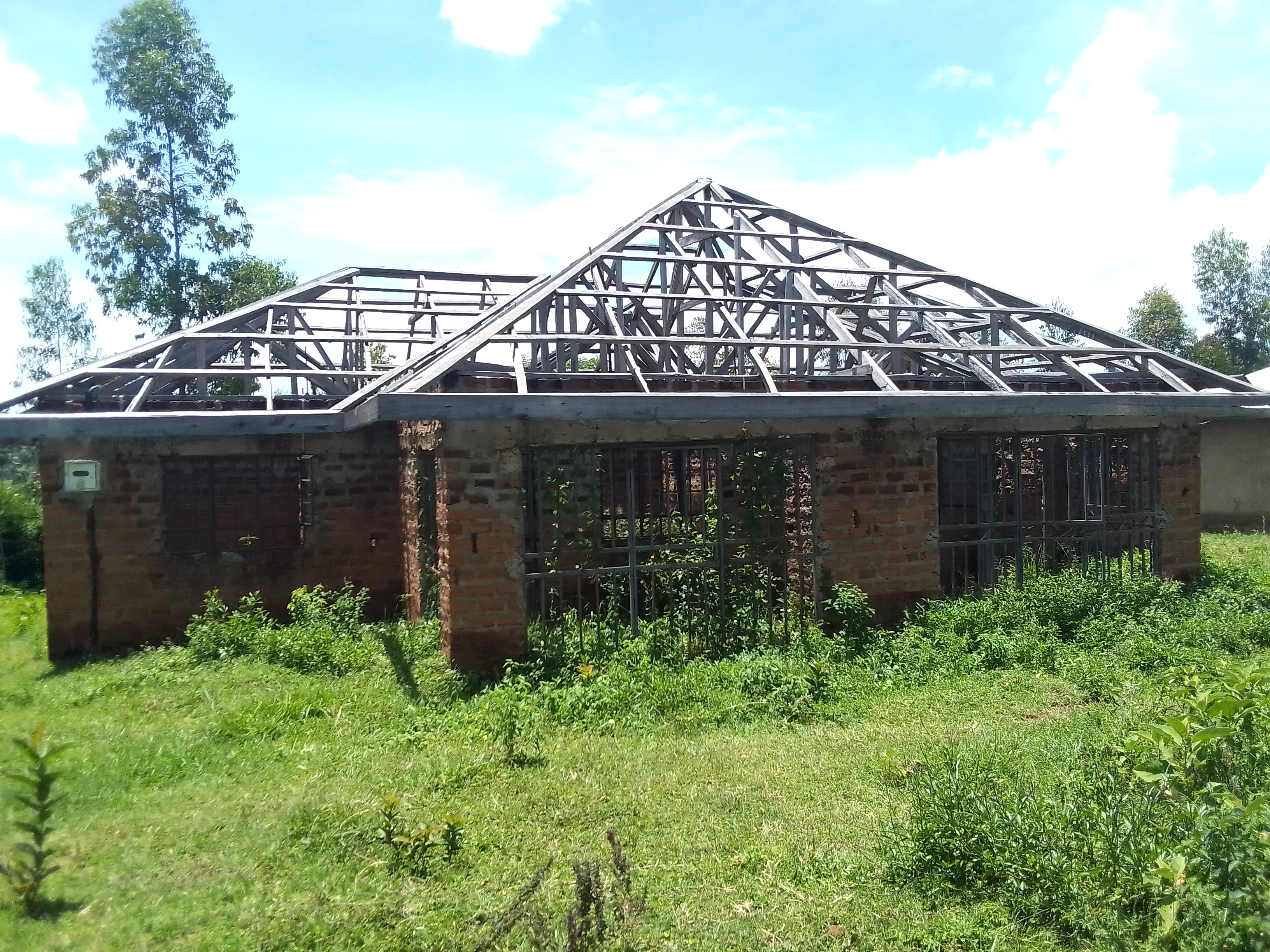 Obunga heath center staff house