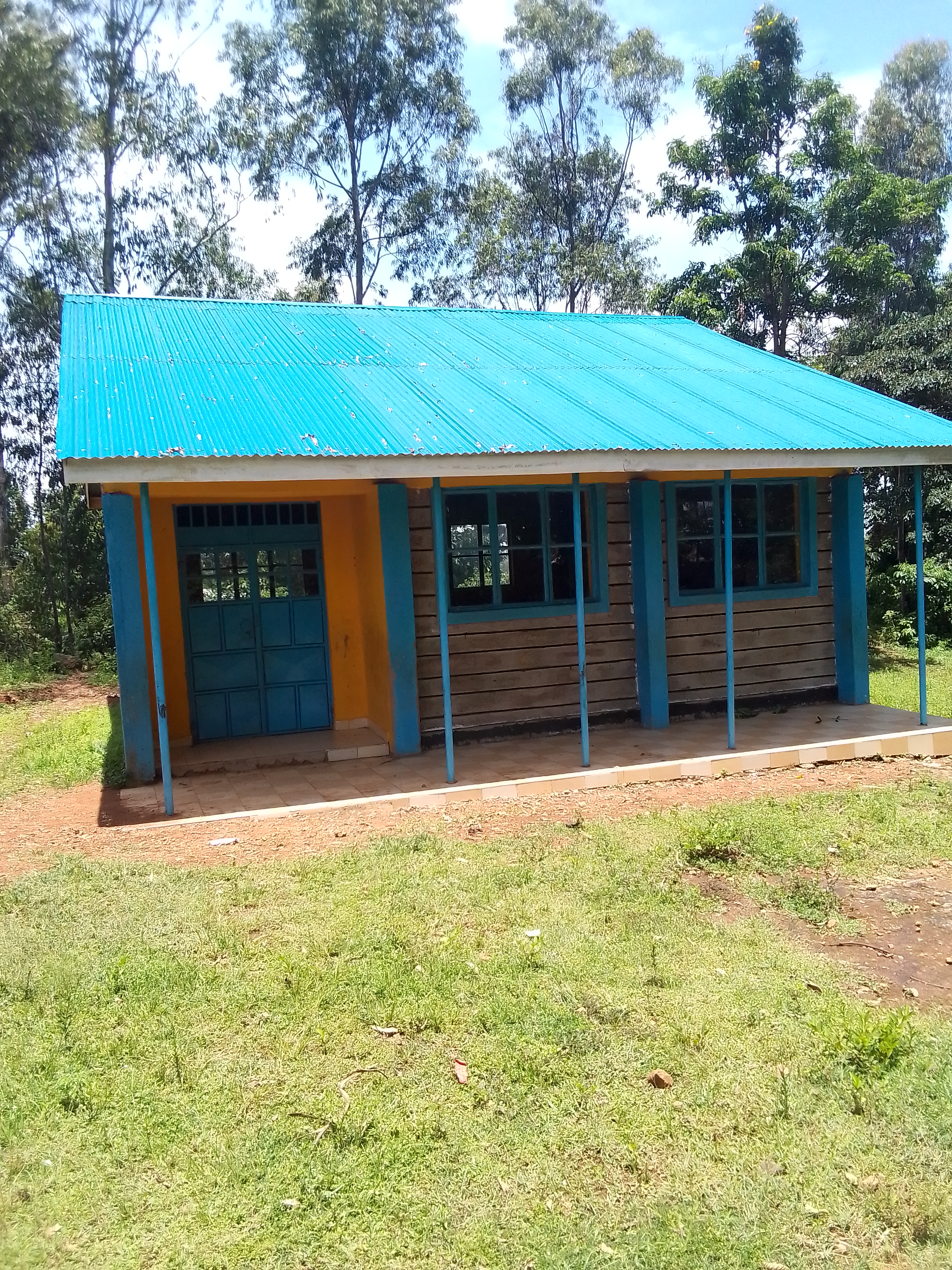 Ludhe Dongo EYE classroom