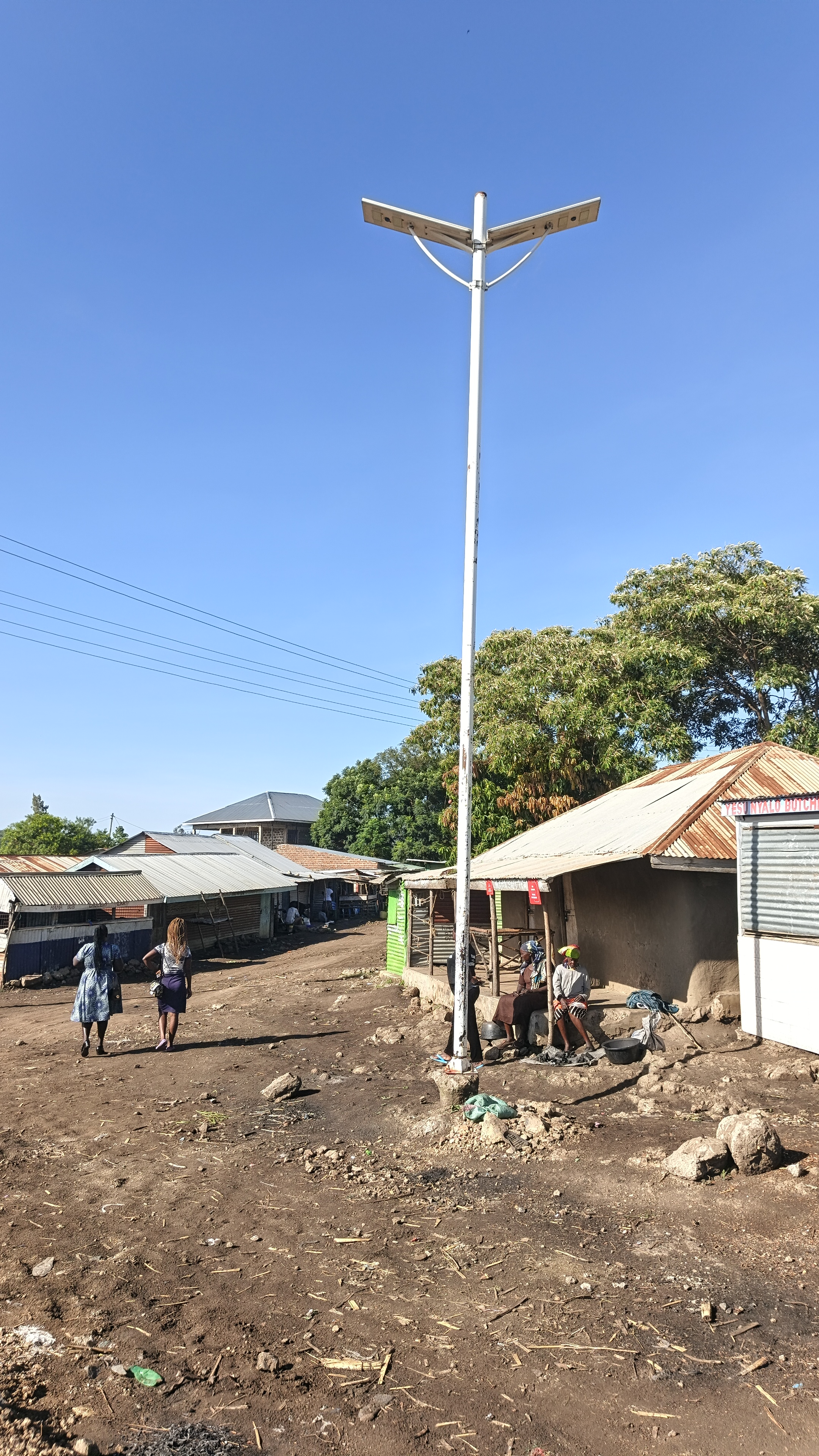 Lak Nyiero Solar light
