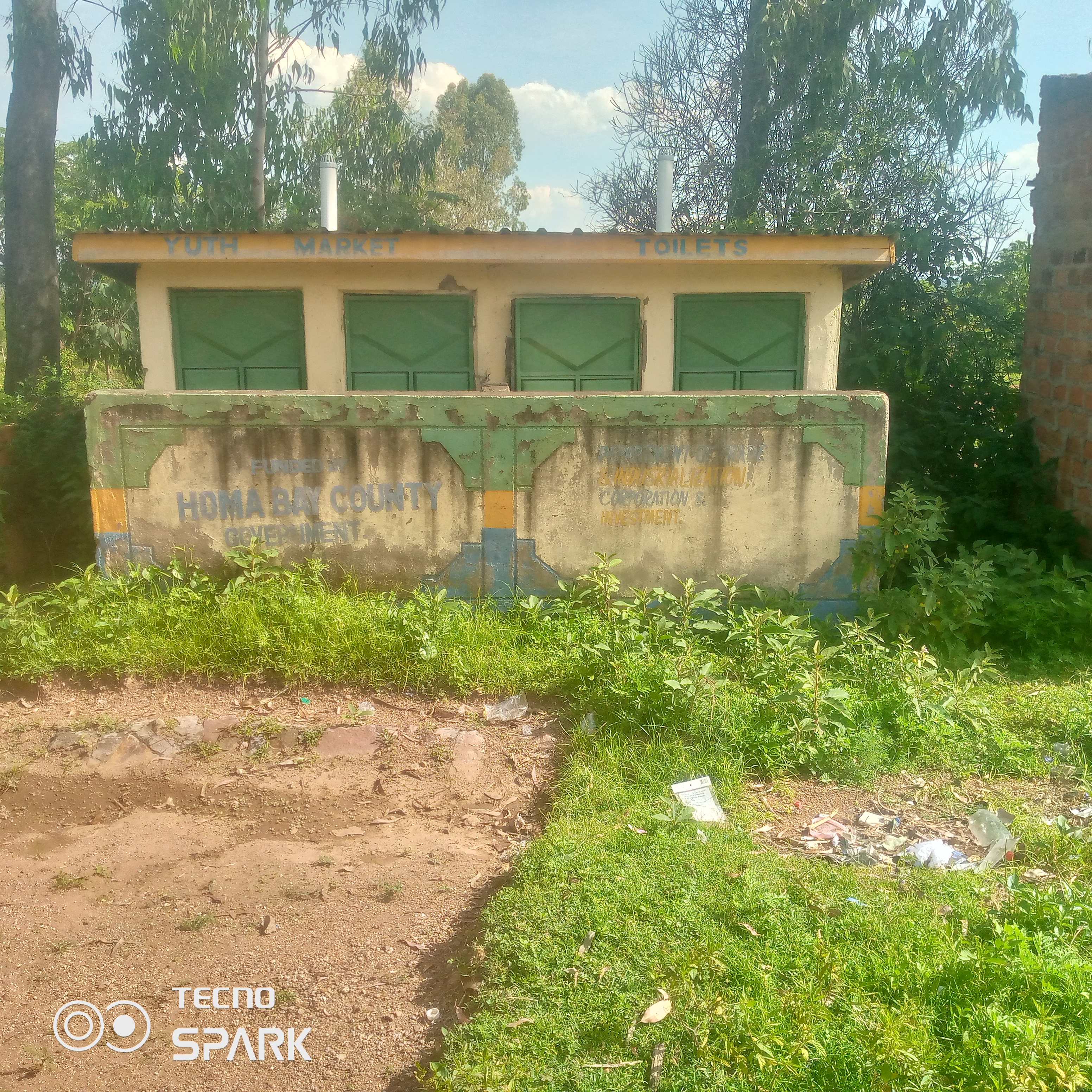 Youth market toilet