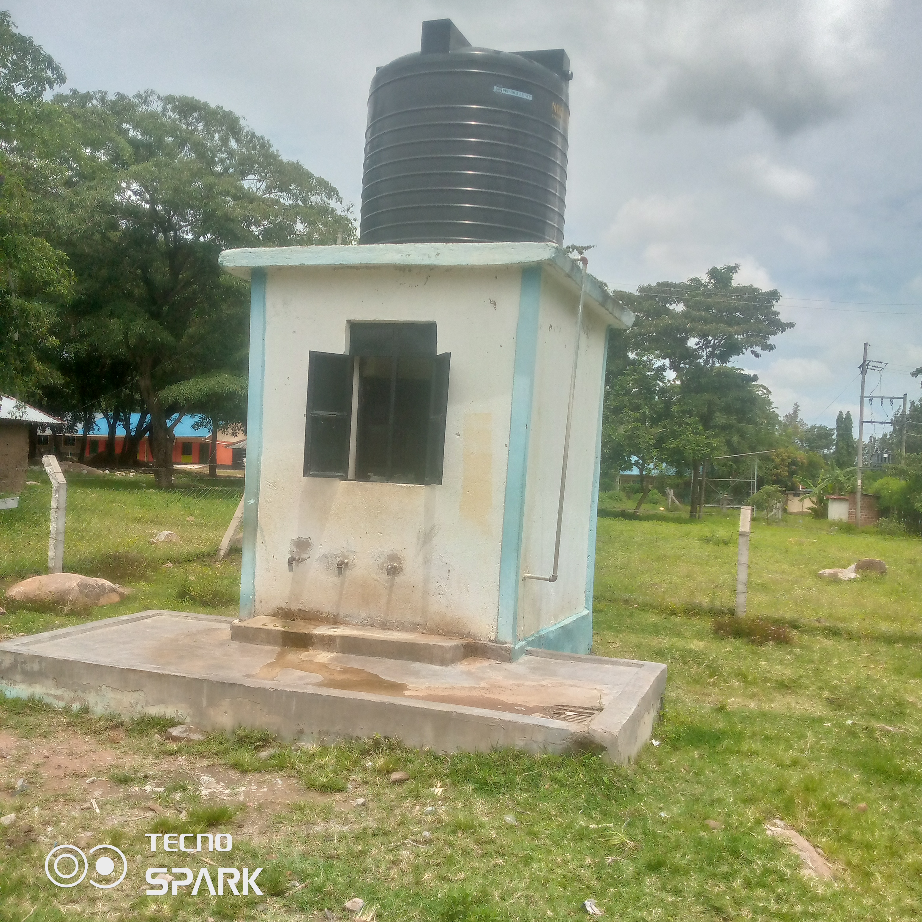 Wikondiek community borehole