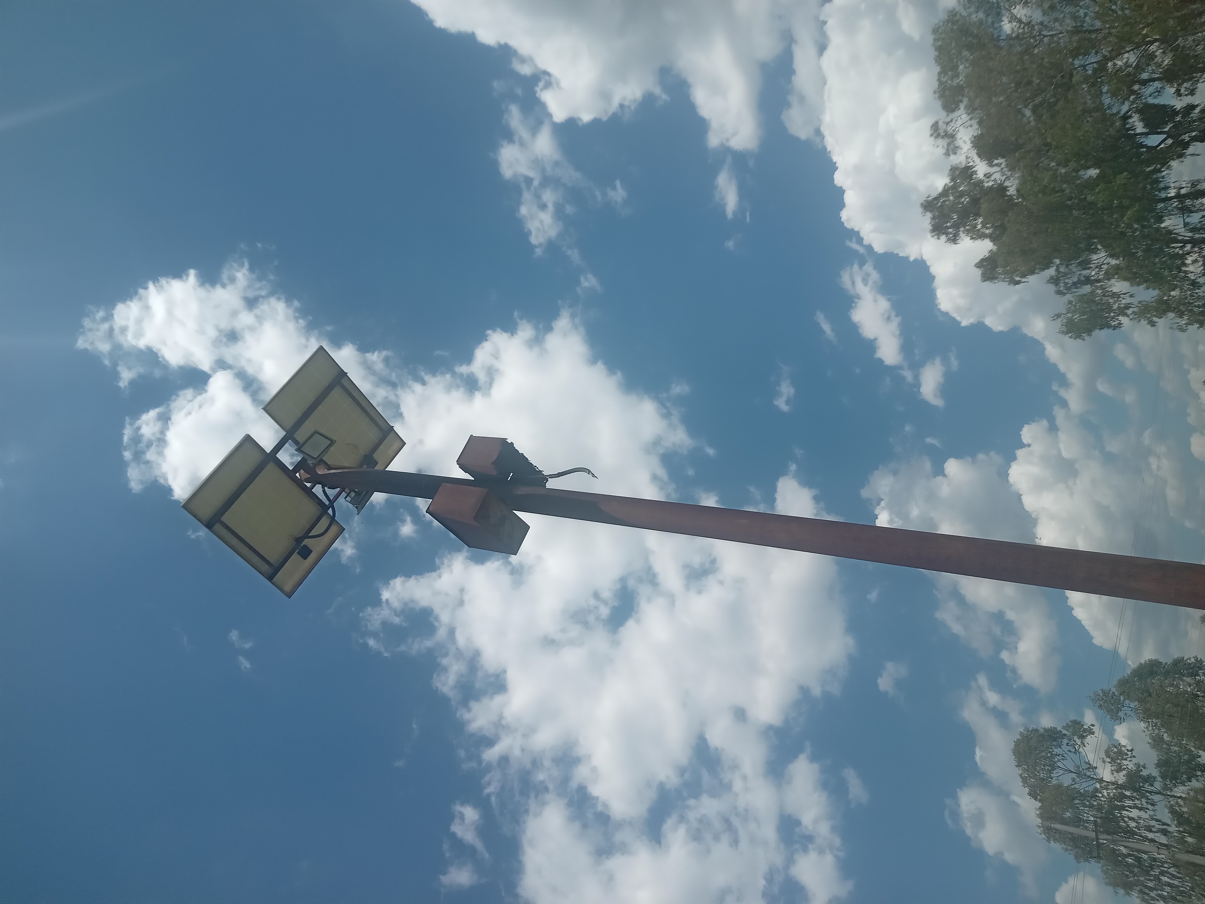 Okota Solar light