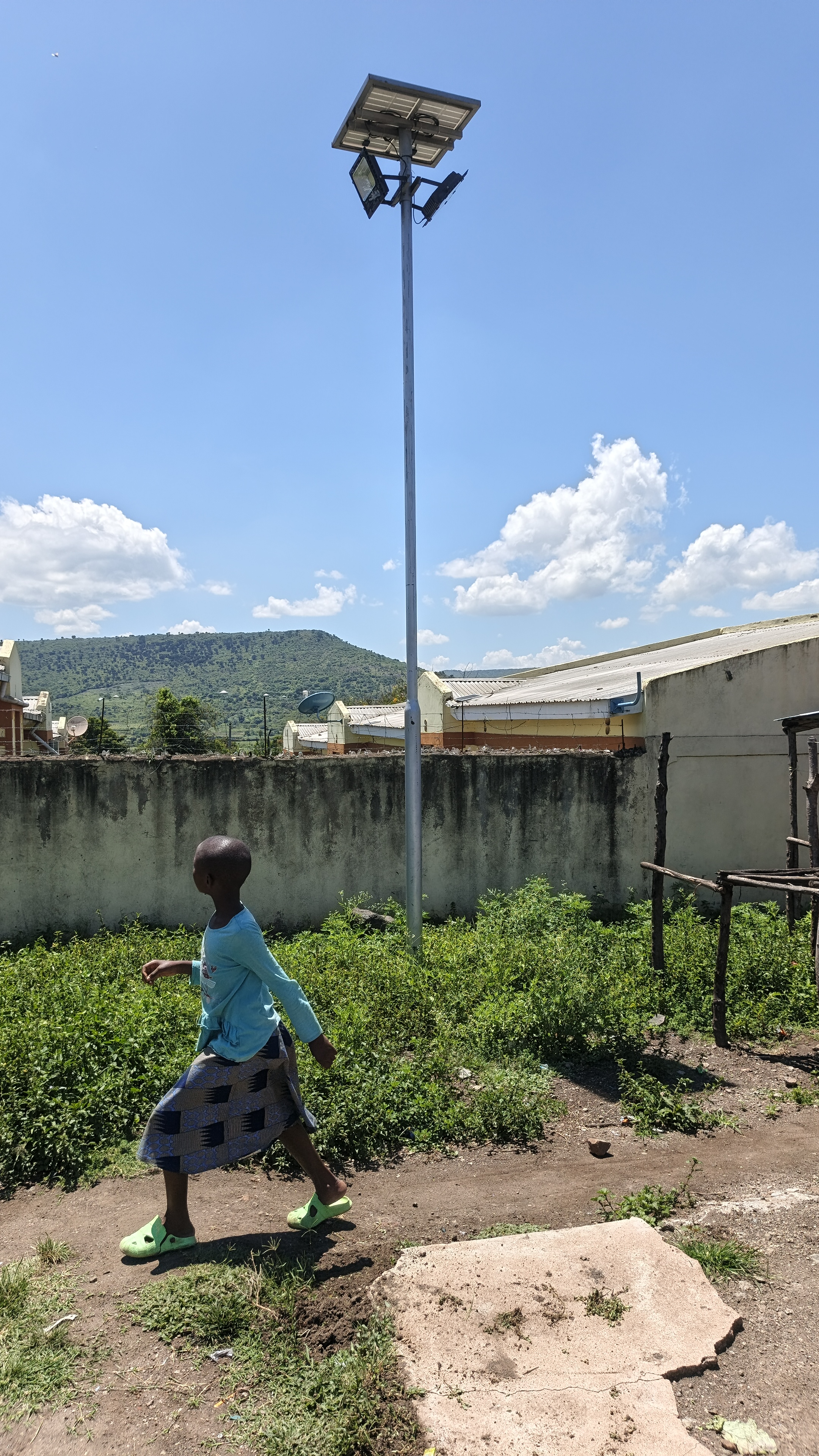 Konner Kogelo solar light