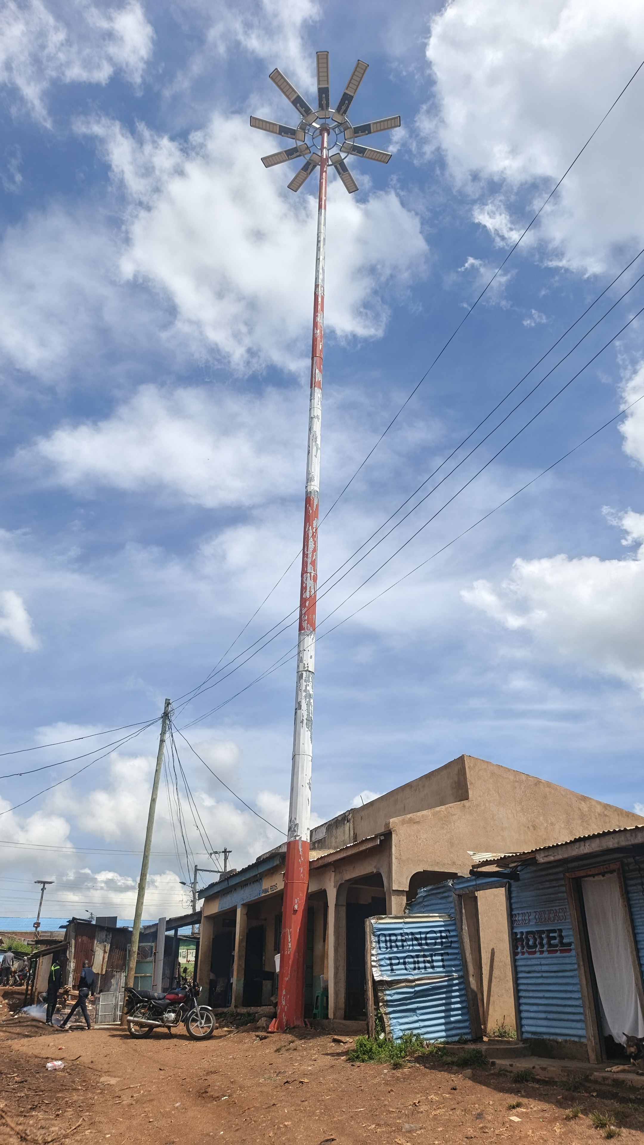 Installation of Oyugis market -a thousand street high mast