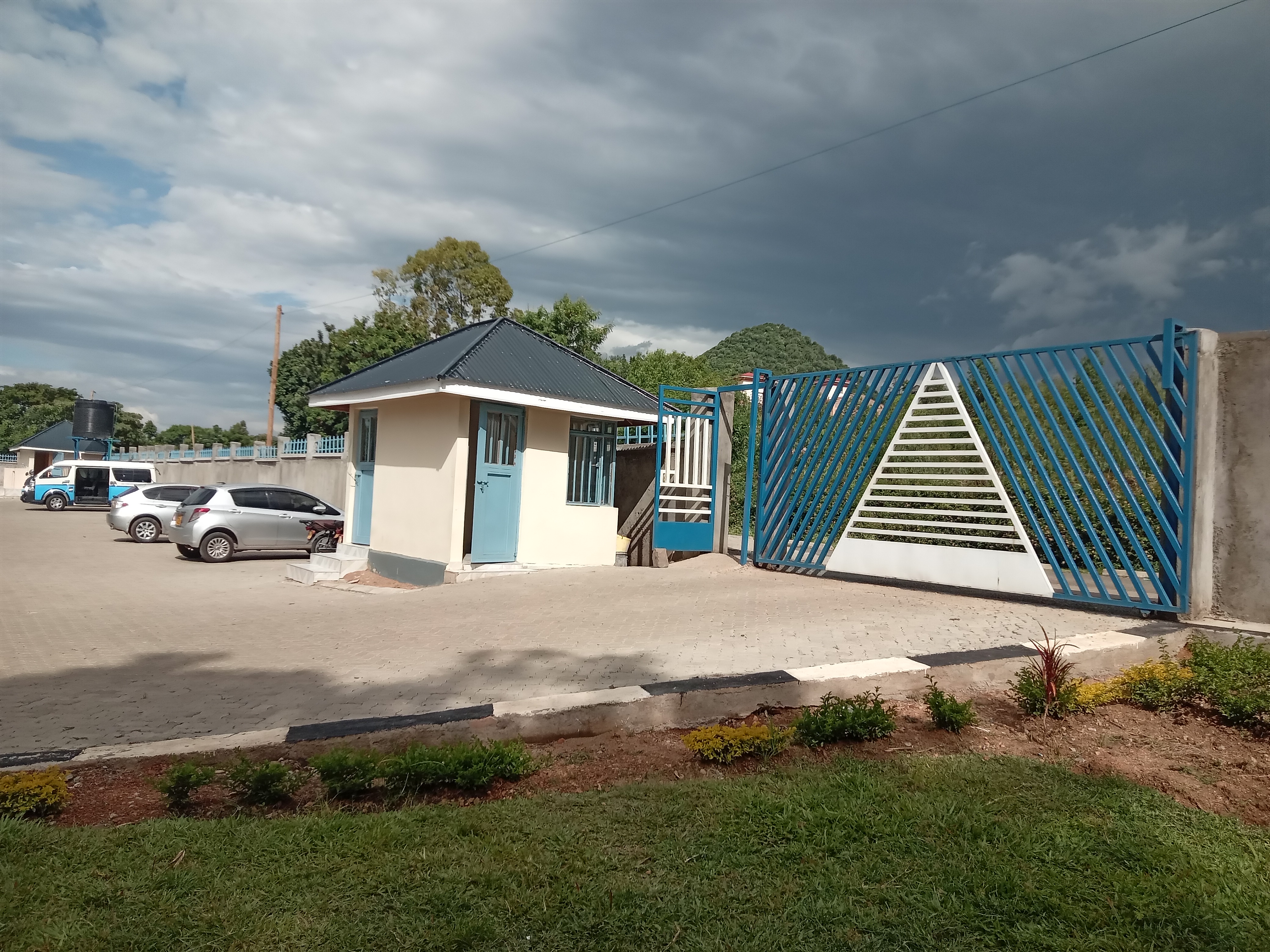 Homabay County Funeral Parlour Perimeter Wall and Gating