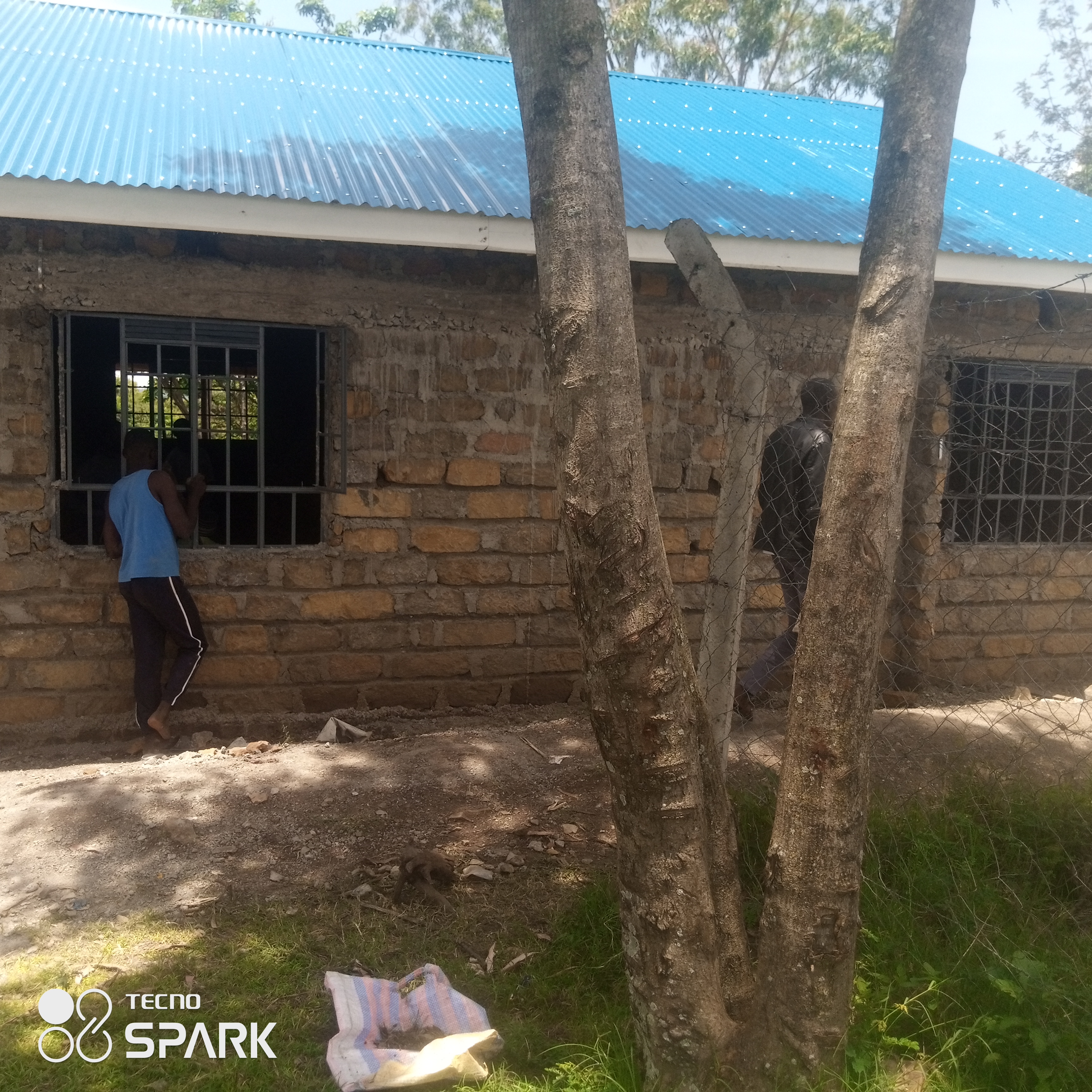 Pap Ndege eye classroom