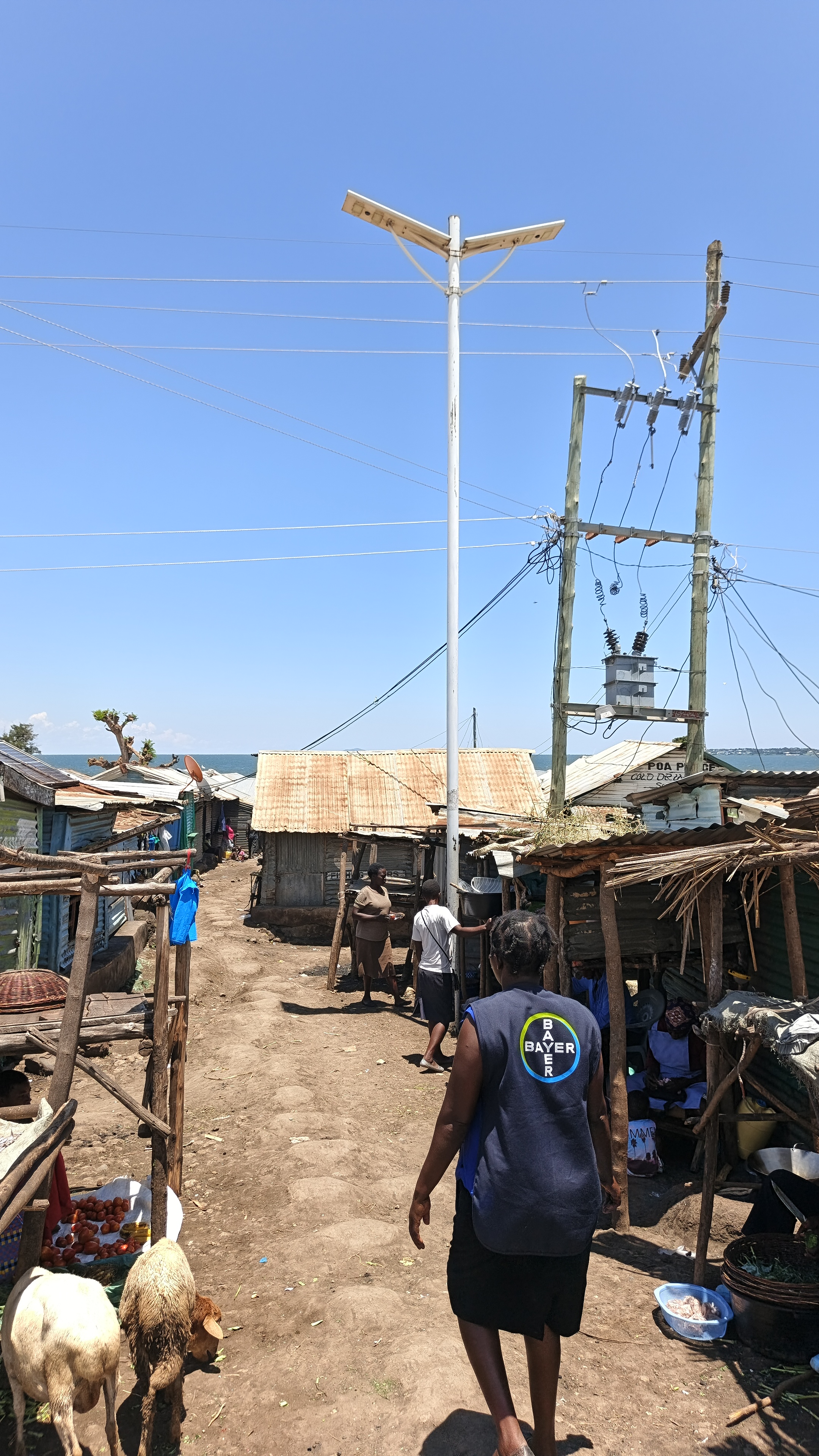 Kagoro market solar light2