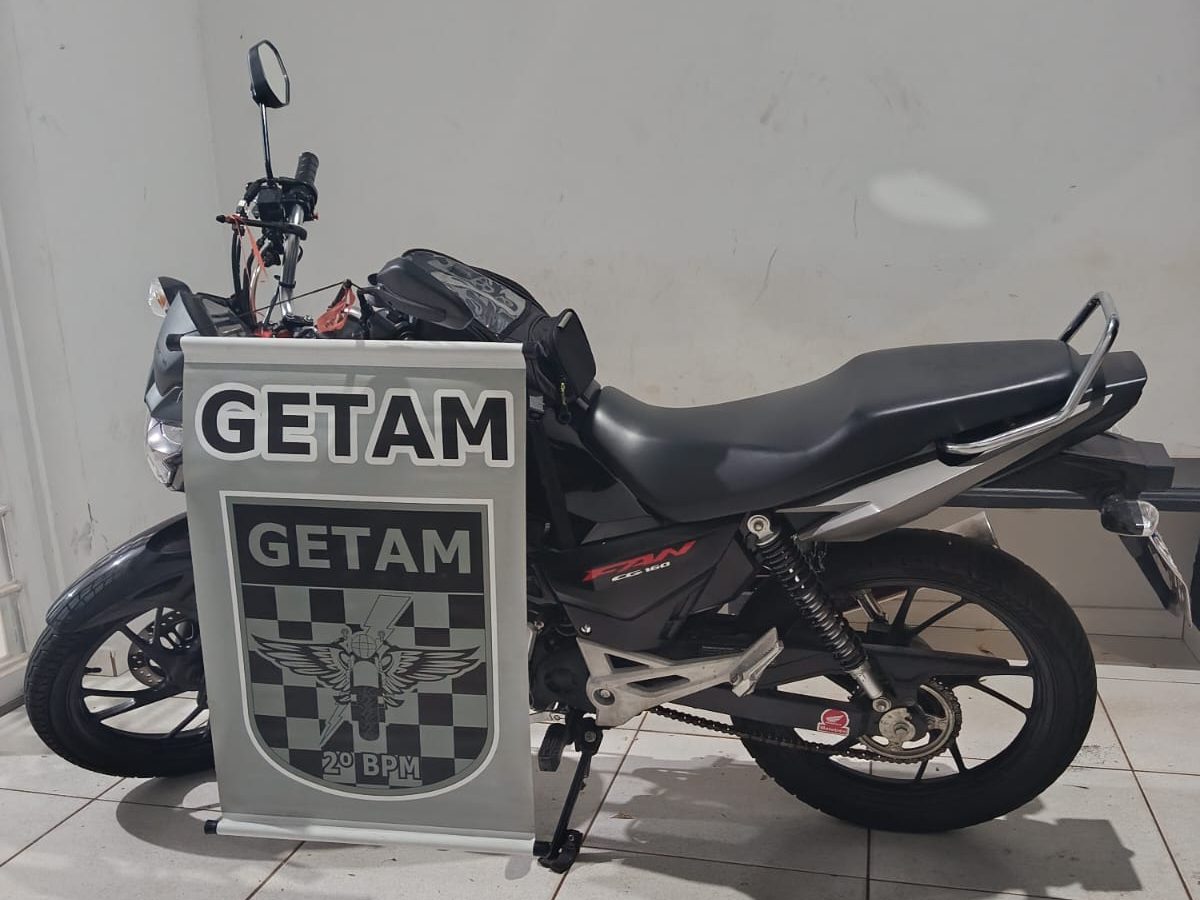 Motociclista é preso por condução perigosa em Três Lagoas
