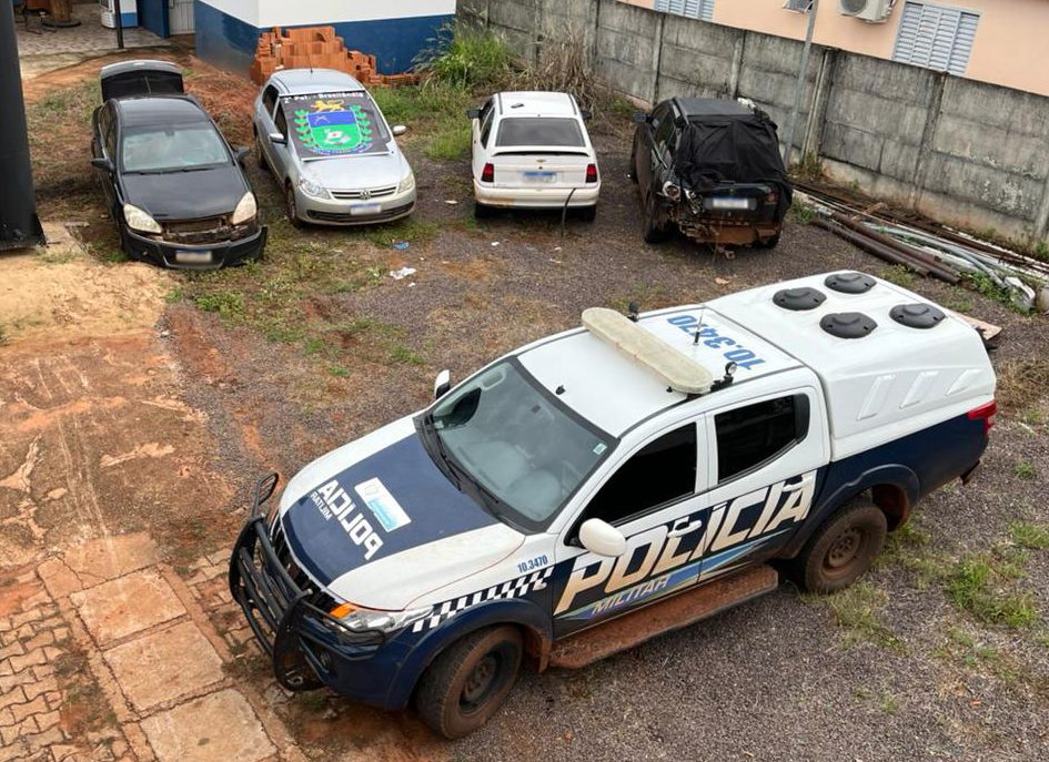 Operação da PM em Brasilândia intercepta comboio com contrabando