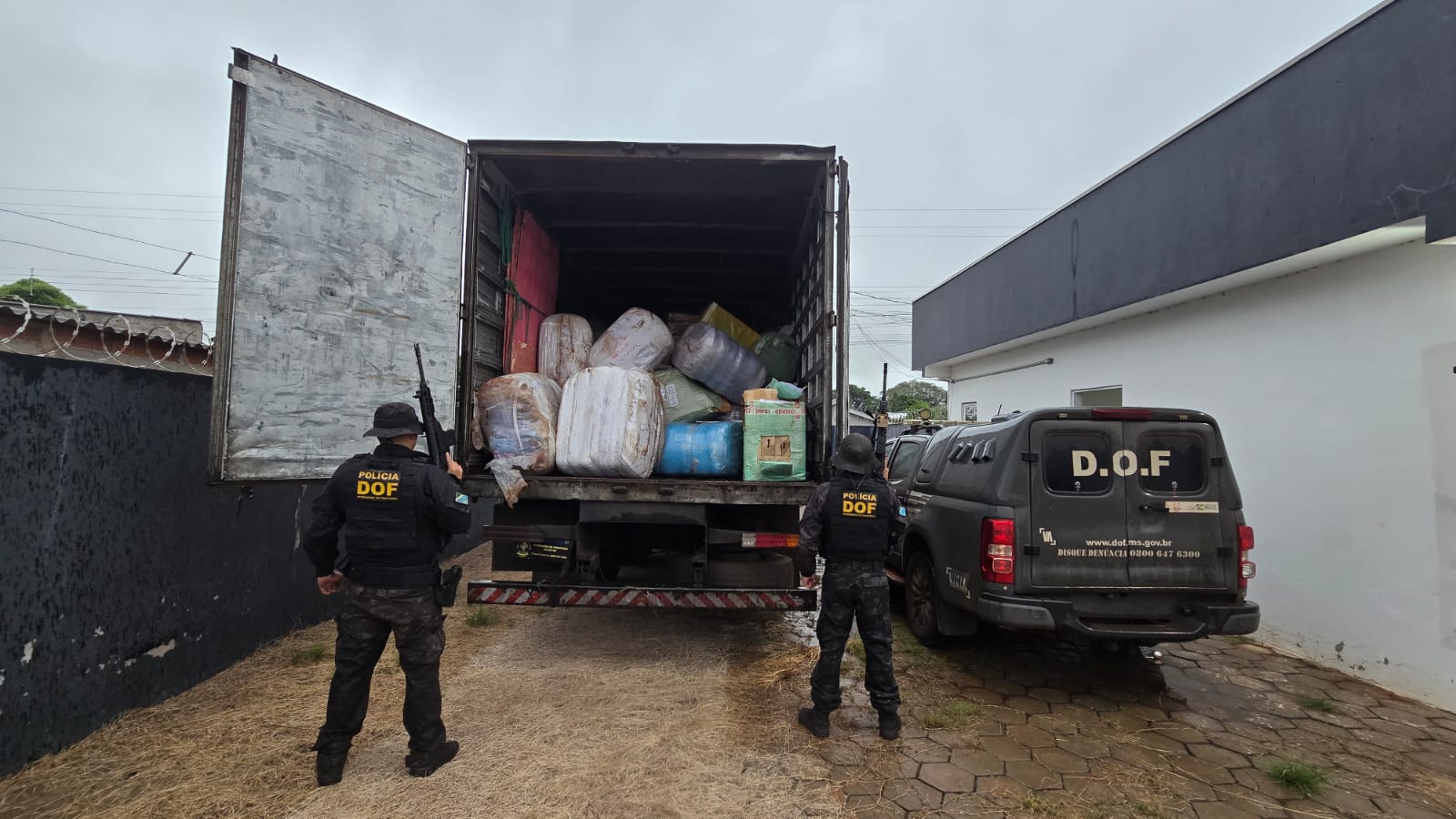 Operação do DOF Apreende Carga Ilegal Avaliada em Mais de Dois Milhões de Reais